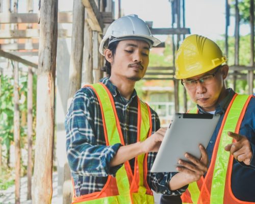 civil-touch-pad-labor-developer-designer-construction-site-development-professional-occupation_t20_XN3jAb